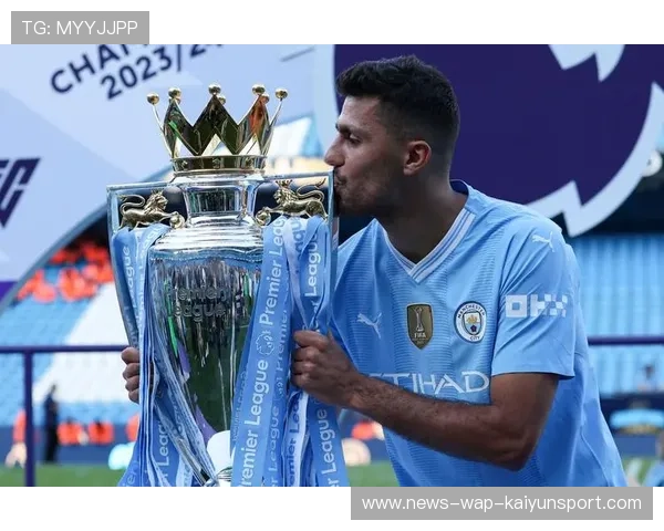 曼城罗德里暴力远射极具压迫：无解的长距离武器